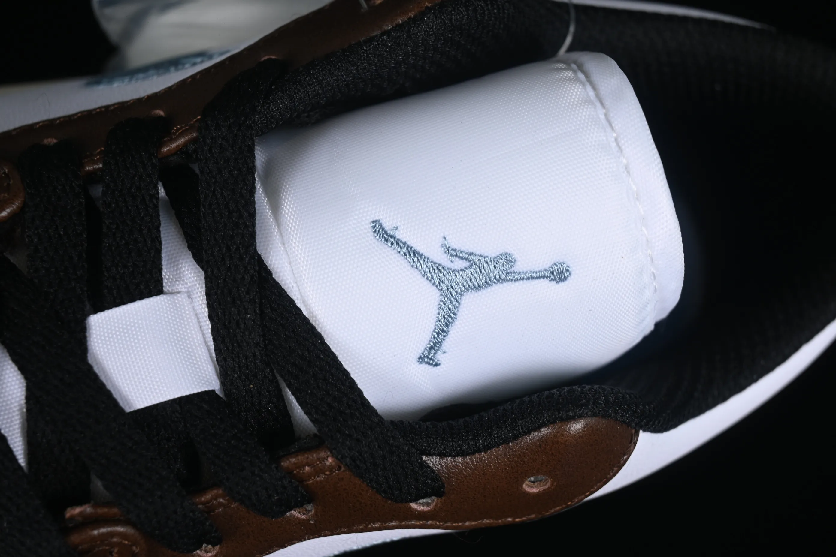 All categories Air Jordan Jordan series basketball shoes Air Jordan 1 Low Z version Air Jordan 1 Low AJ1 Joe 1 low-top cultural and leisure sports sneakers FQ7832-142